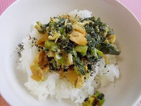 簡単＊美味しい＊モロヘイヤと鶏胸肉の醤油炒め丼＊